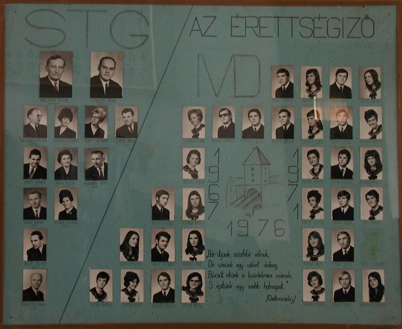 IV.D osztály tablója (1967-1971)